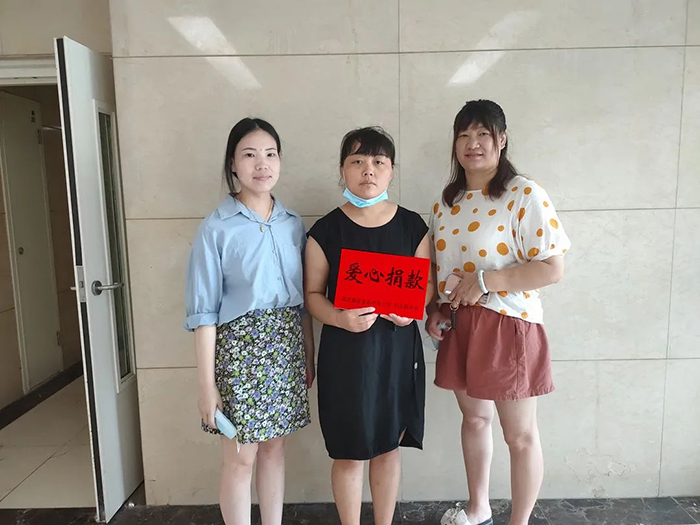 暖心慰問(wèn)，進(jìn)行中